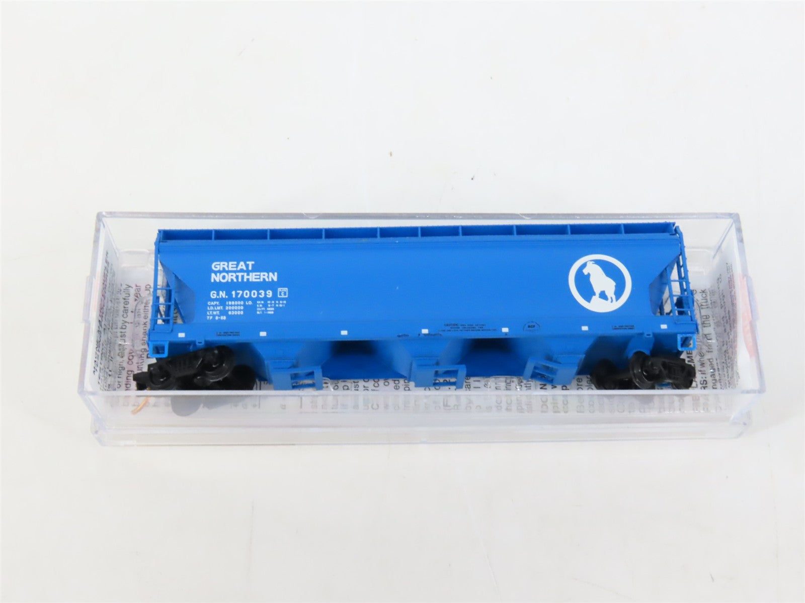 N Scale Micro-Trains MTL 09400260 GN Big Sky Blue 3-Bay Covered Hopper #170039