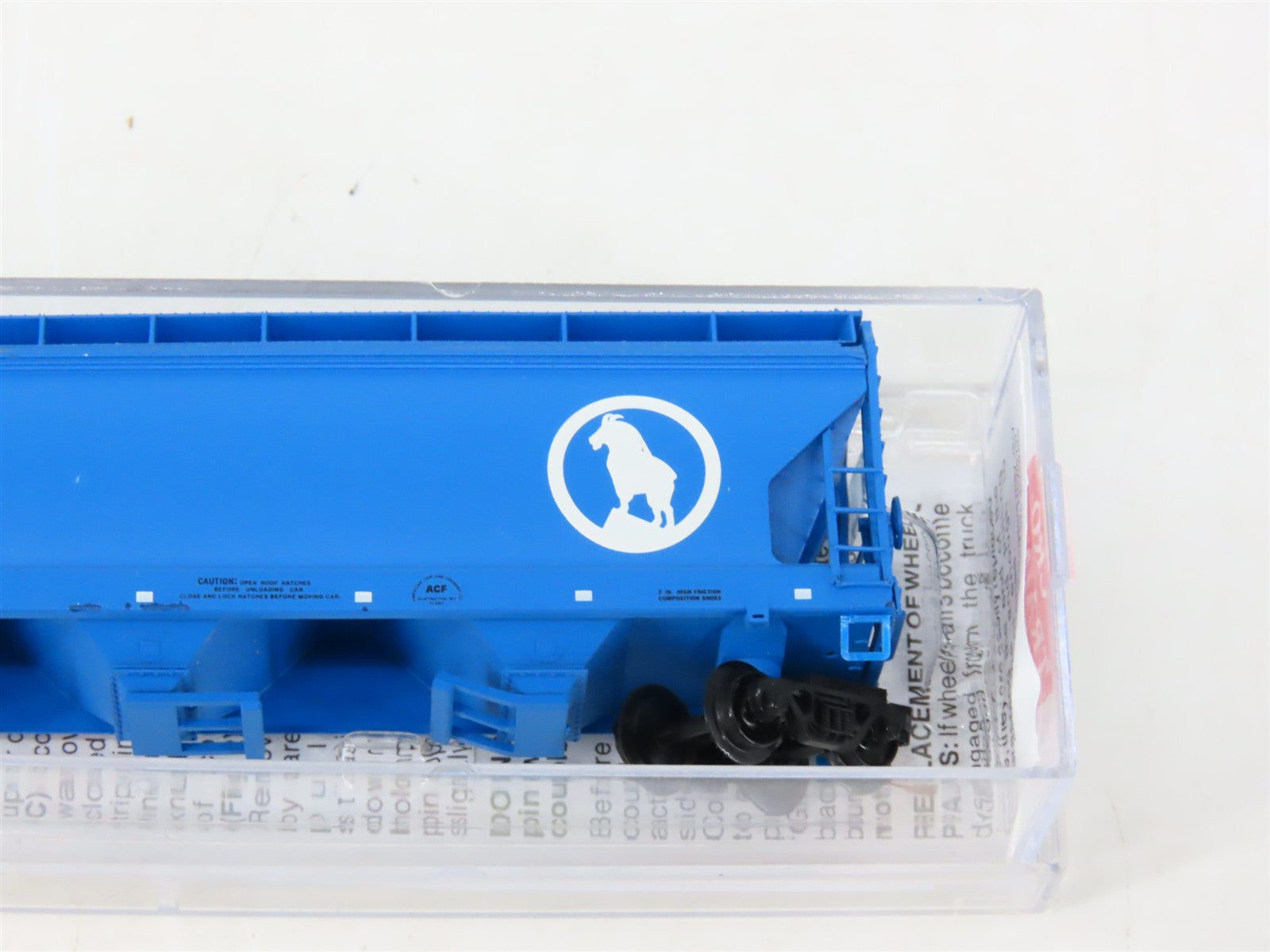 N Scale Micro-Trains MTL 09400260 GN Big Sky Blue 3-Bay Covered Hopper #170039