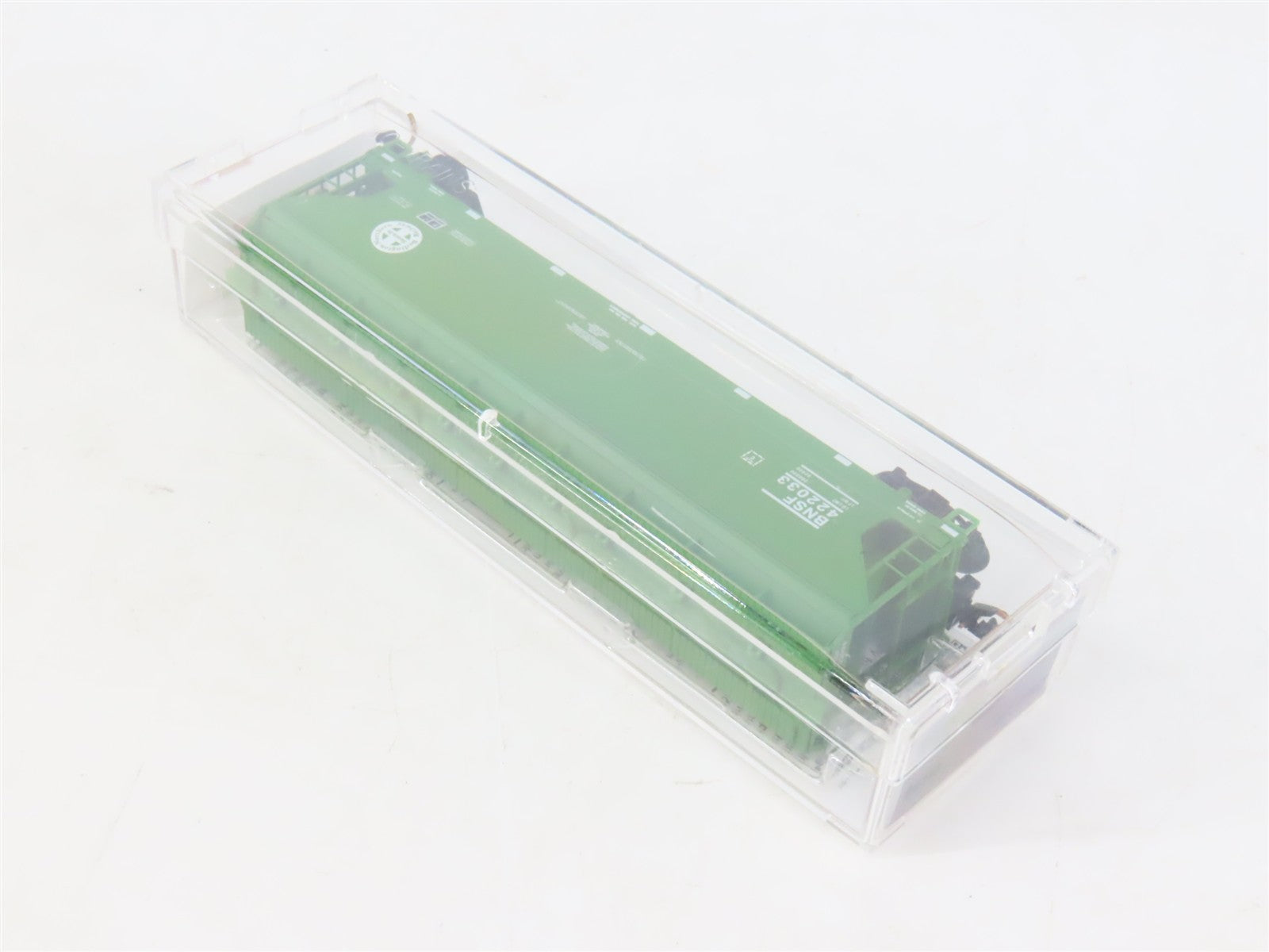 N Micro-Trains MTL 94110 BN Burlington Northern 3-Bay Covered Hopper #422033