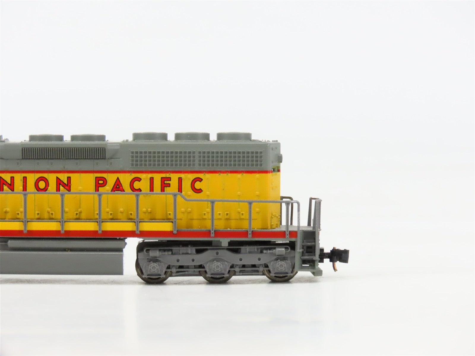 N Scale Kato UP Union Pacific SD40-2 Diesel Locomotive #3008 wDCC