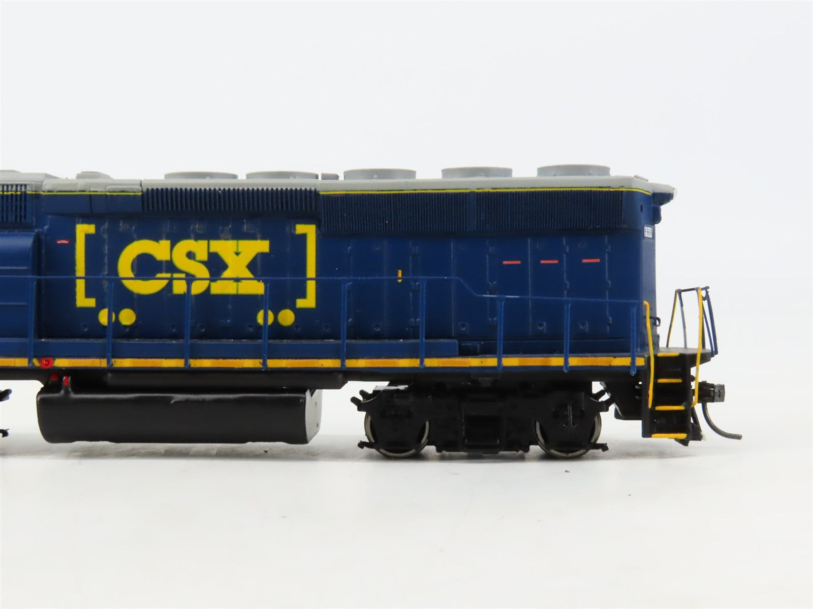 HO Scale Athearn CSX Railroad GP40WH-2 Diesel Locomotive #9969 CUSTOM