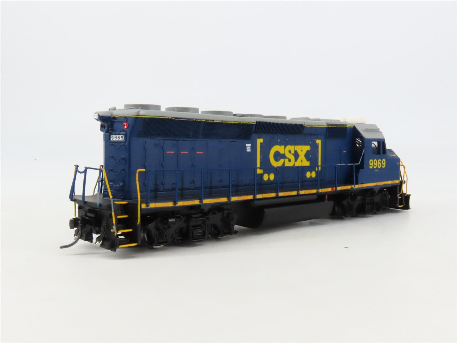 HO Scale Athearn CSX Railroad GP40WH-2 Diesel Locomotive #9969 CUSTOM