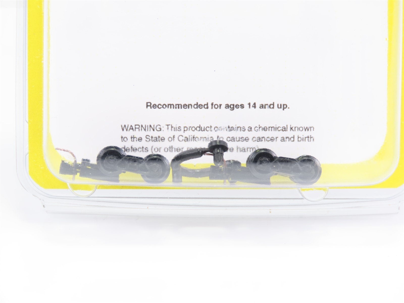 Z Scale Micro-Trains MTL 00402031 (956) Roller Bearing Trucks One Pair