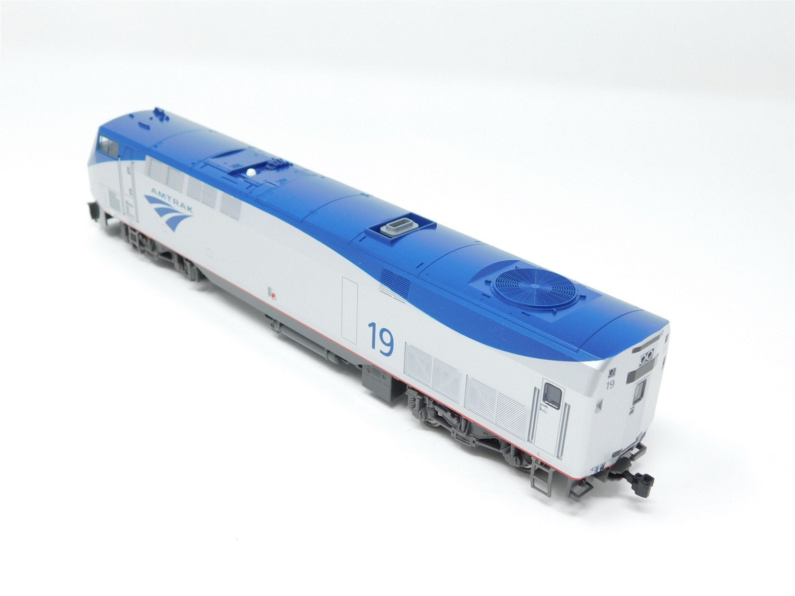 https://modeltrainmarket.com/cdn/shop/products/194866-005jpg_15fcad40-9bab-4c18-8322-a70a5ece7bec_2000x.jpg?v=1656860575