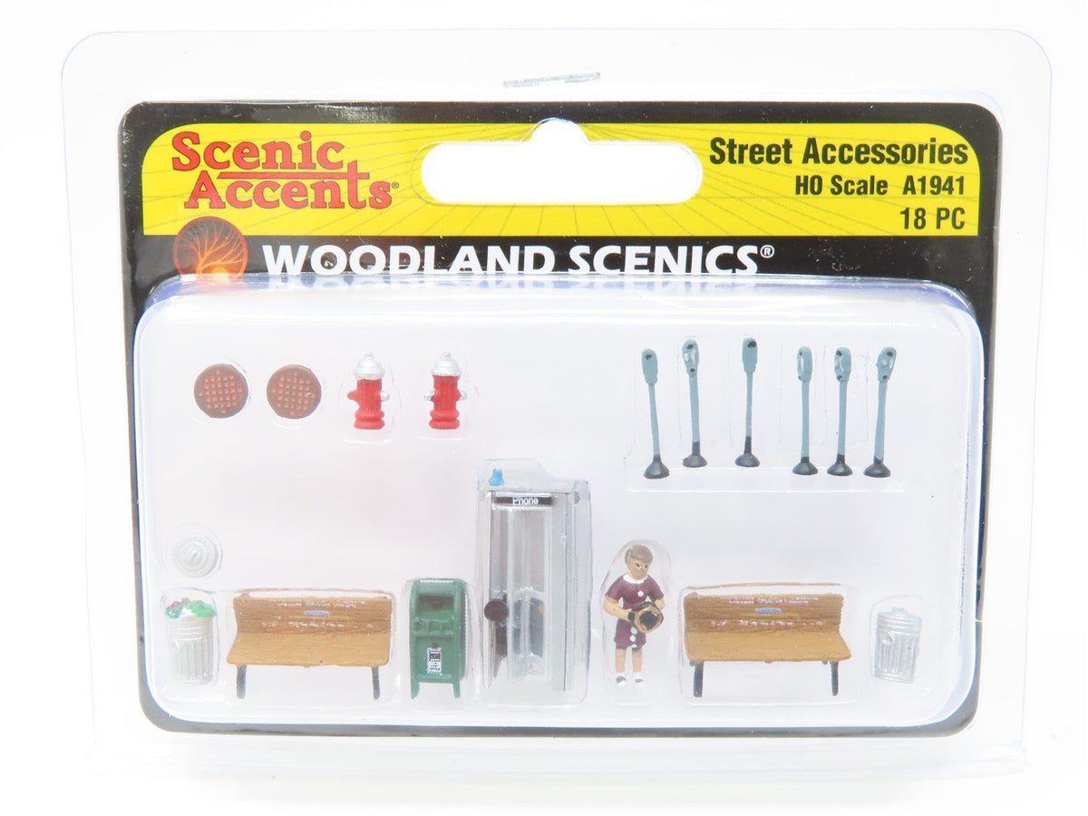 HO 1:87 Woodland Scenics A1941 Street Accessories Parking Meters Telephone Booth