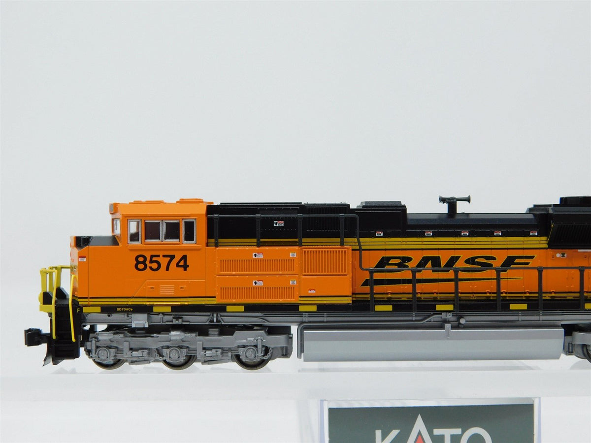 N Scale KATO 176-8525 BNSF Burlington Northern Santa Fe EMD SD70ACe Diesel #8574
