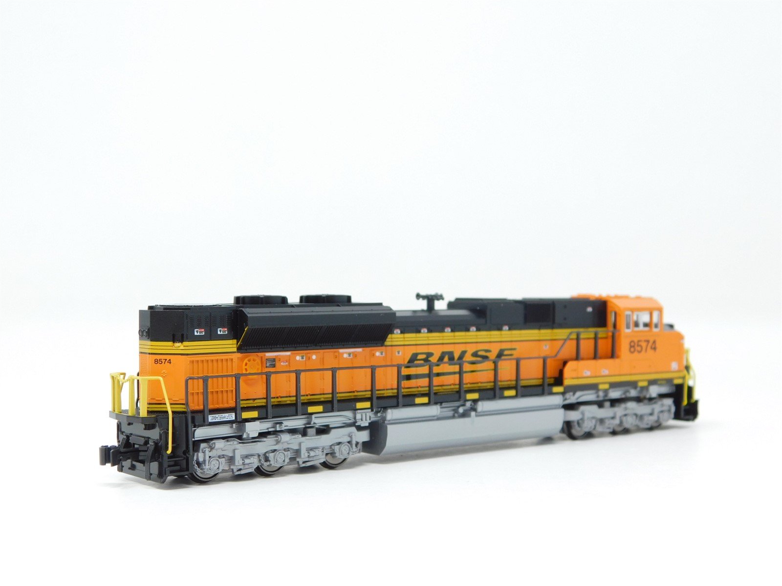 N Scale KATO 176-8525 BNSF Burlington Northern Santa Fe EMD 