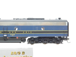 HO Walthers 920-31734 B&O Baltimore & Ohio E8/9B Diesel Unpowered Dummy #2415