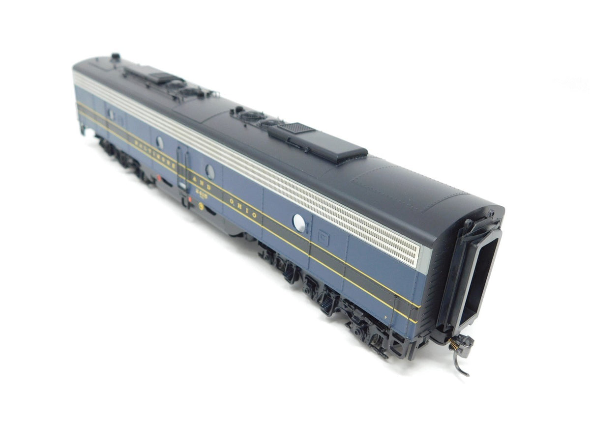 HO Walthers 920-31734 B&amp;O Baltimore &amp; Ohio E8/9B Diesel Unpowered Dummy #2415