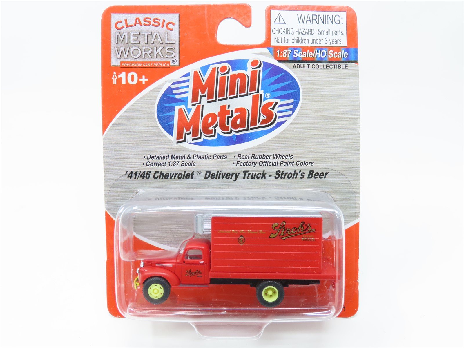 HO Classic Metal Works CMW 30331 '41/46 Chevrolet Delivery Truck - Stroh's Beer