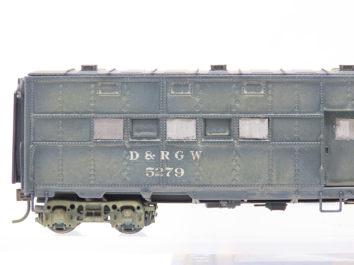 HO Scale Walthers 932-4150 D&amp;RGW Rio Grande Water Passenger Car #5279 Pro Custom