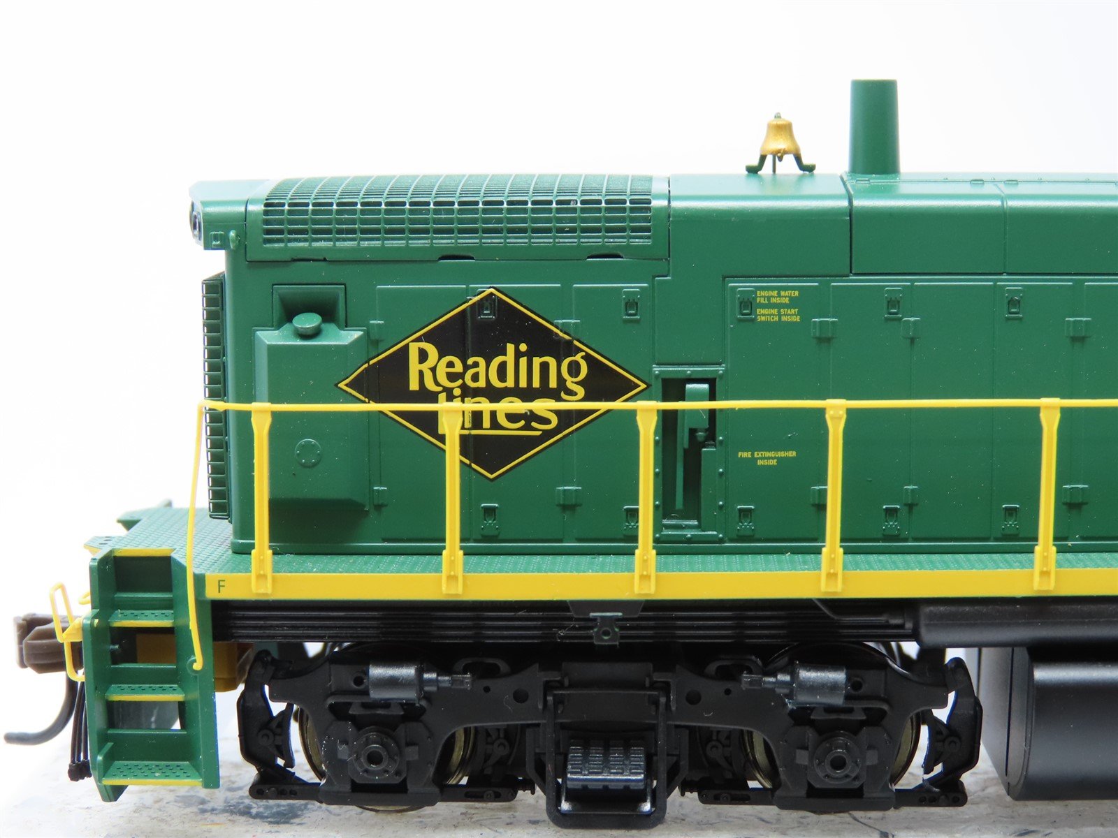 HO Scale Atlas Master Gold 9424 RDG Reading MP-15DC Diesel #2772 w/ DCC & Sound