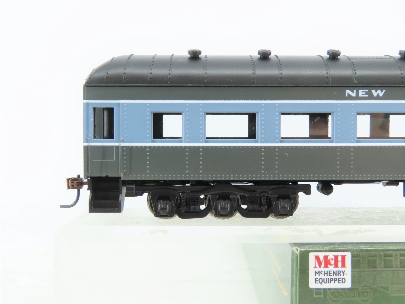 HO Scale Roundhouse 86622 NYC New York Central Arch-Roof Obs Passenger 