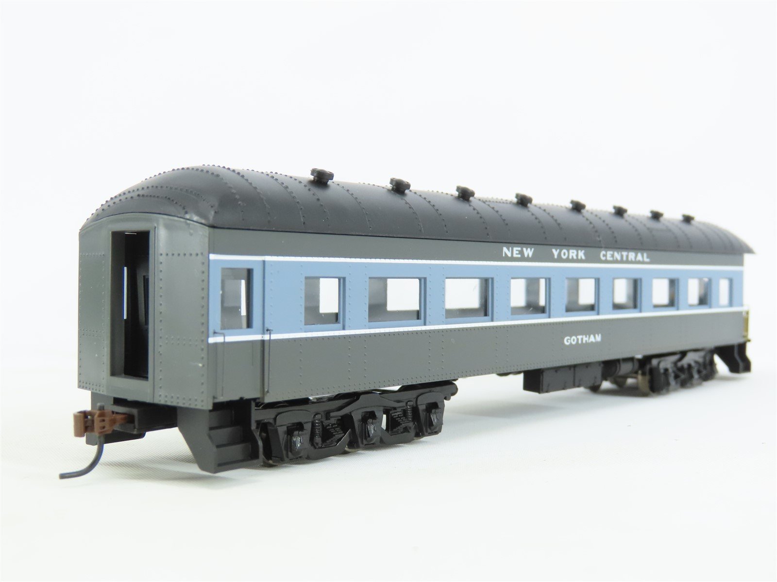 HO Scale Roundhouse 86622 NYC New York Central Arch-Roof Obs Passenger 