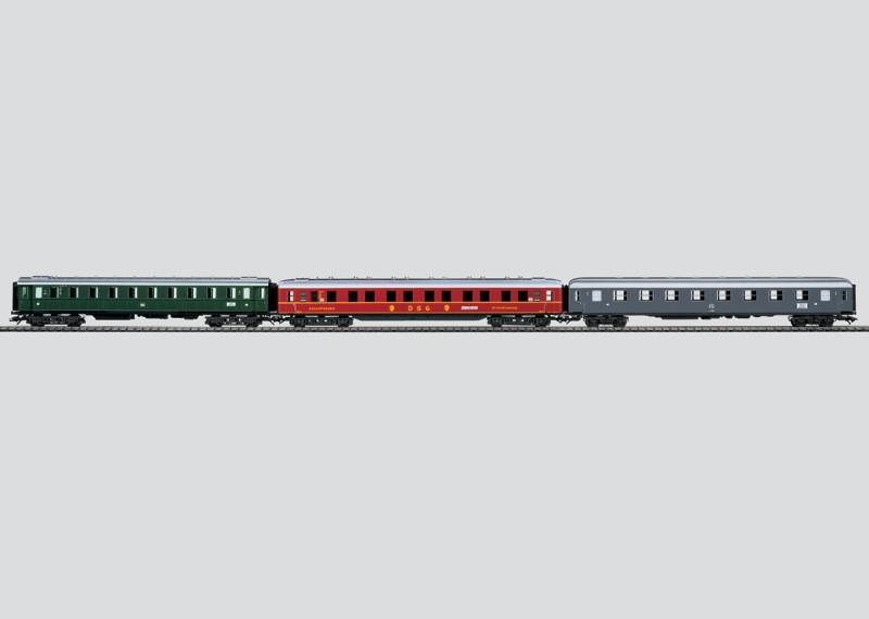 HO Scale Marklin 42942 DB FS DSG Railroad "Riviera-Express" Passenger Car Set