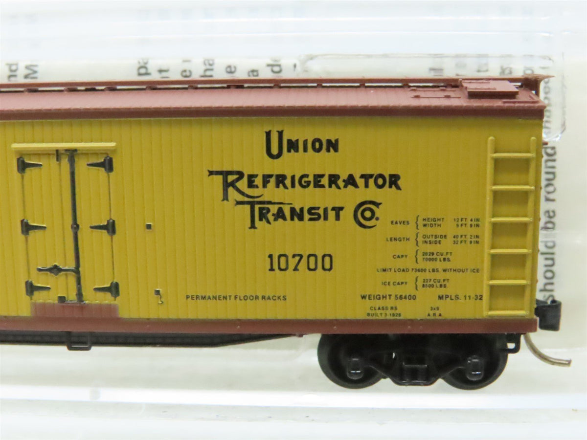 N Scale Micro-Trains MTL 49380 URTC Wescott &amp; Winks 40&#39; Wood Reefer #10700
