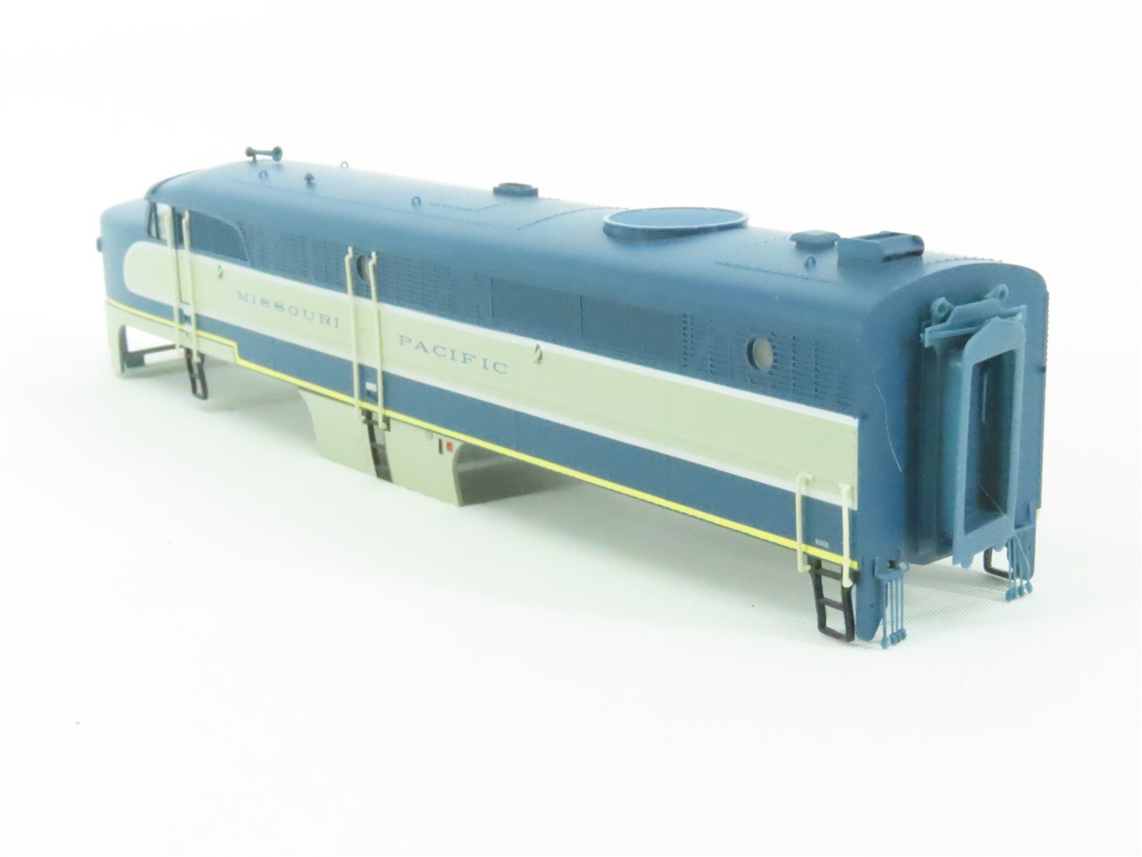 HO Scale Proto 2000 #21680 MP Missouri Pacific PA Diesel #8002 - DCC Ready