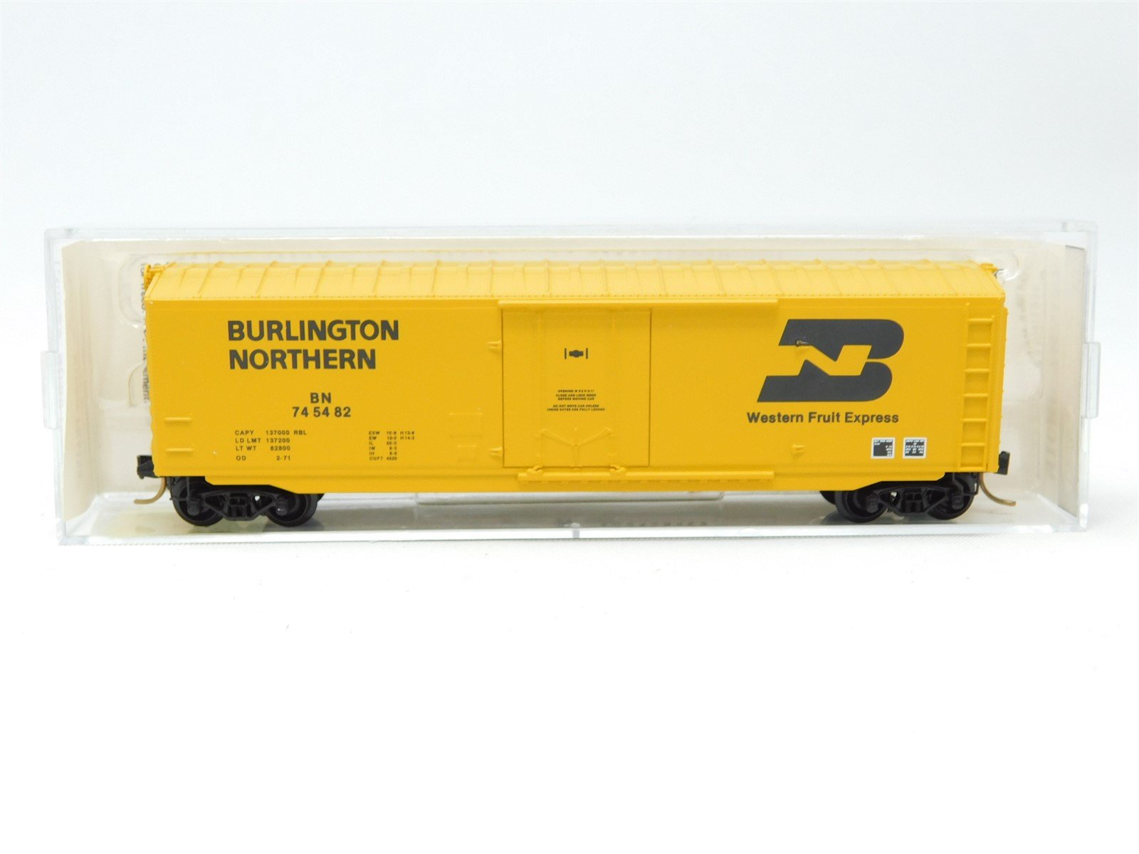 thumbnail image 2 of Micro-Trains Line N Gauge 4.91 Special Run Burlington Northern BN 321632 Boxcar 2 of 6