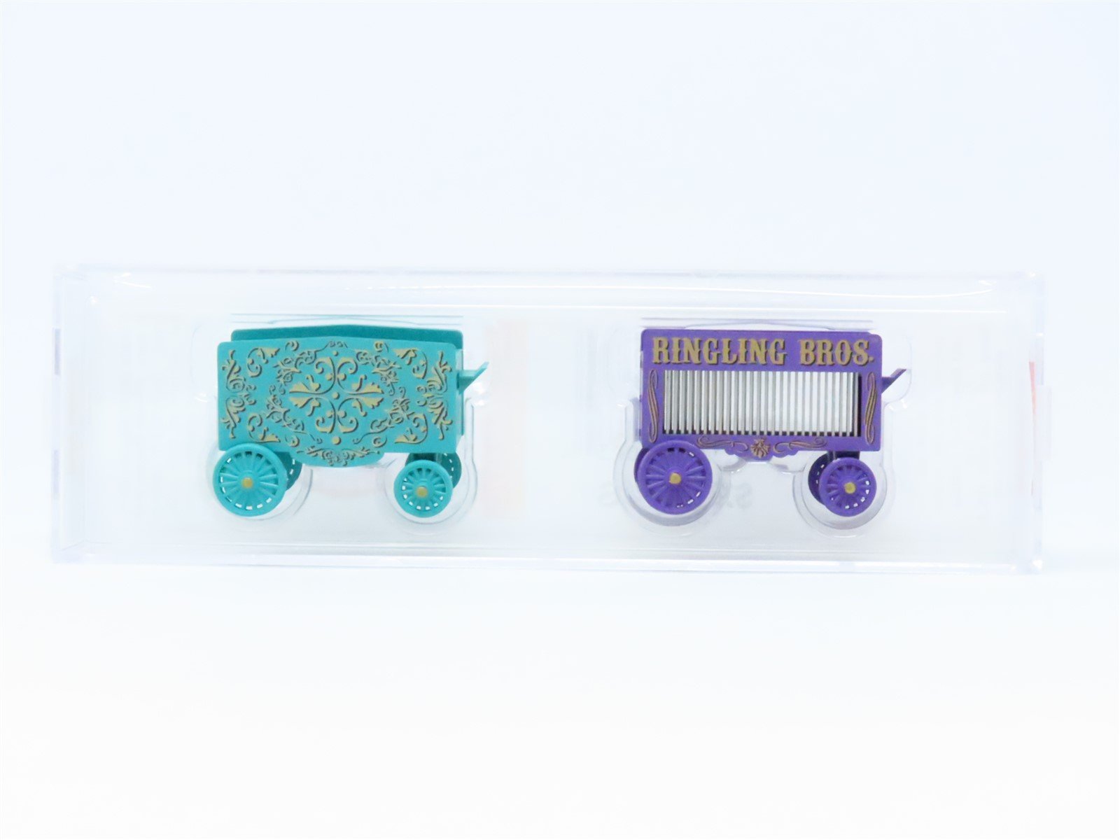 N Micro-Trains MTL 47000069 Ringling Bros & Barnum & Bailey Wagon Set 2Pk