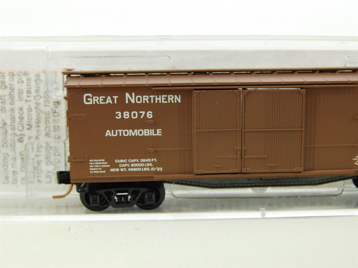 N Scale Micro-Trains MTL 41030 Great Northern &quot;Glacier National&quot; Box Car #38076