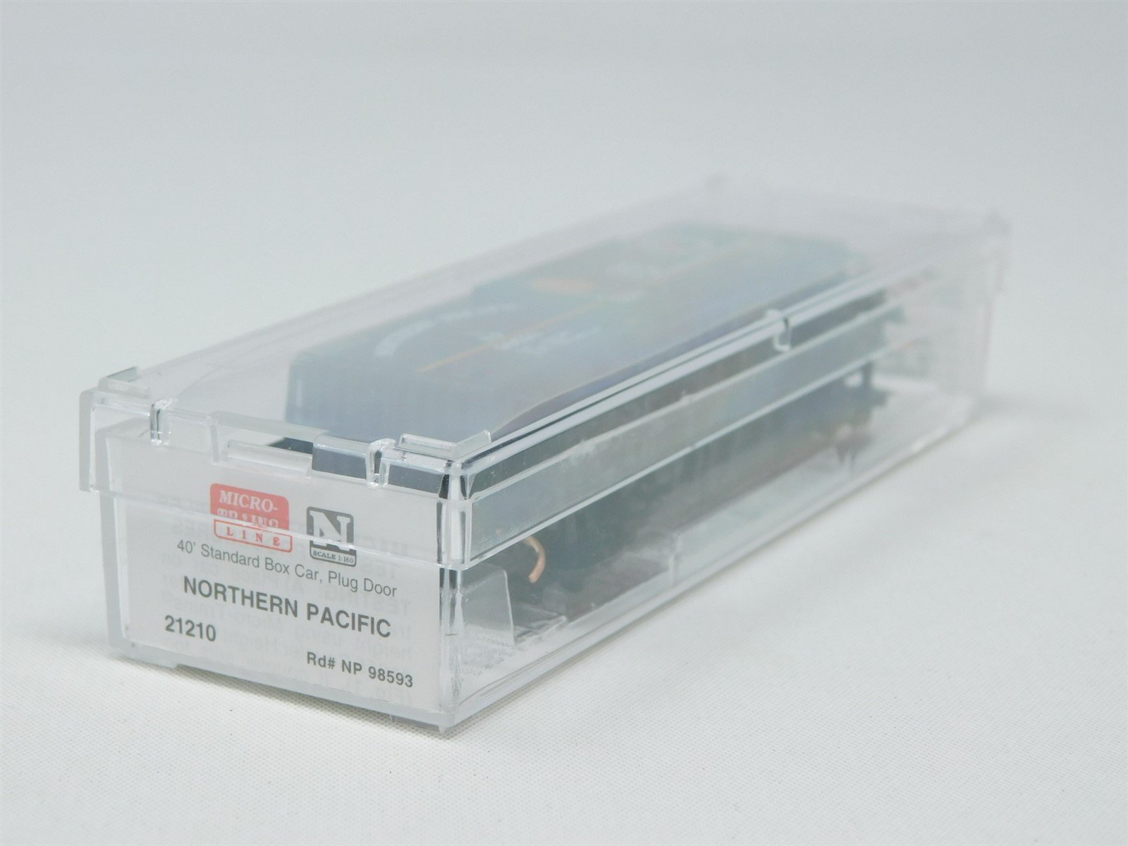 N Scale Micro-Trains MTL 21210 NP Northern Pacific 40' Steel Box Car #98593