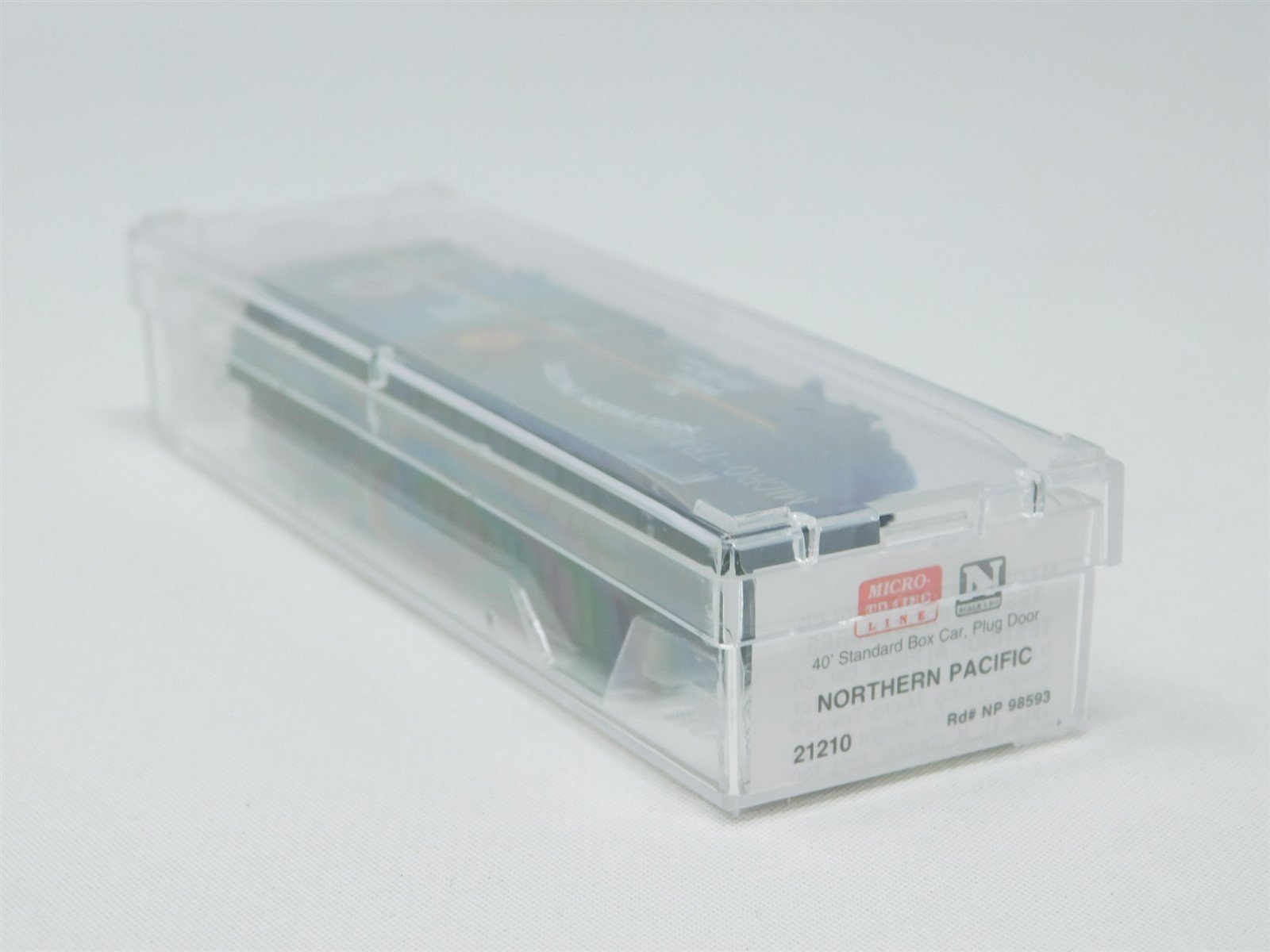 N Scale Micro-Trains MTL 21210 NP Northern Pacific 40' Steel Box Car #98593