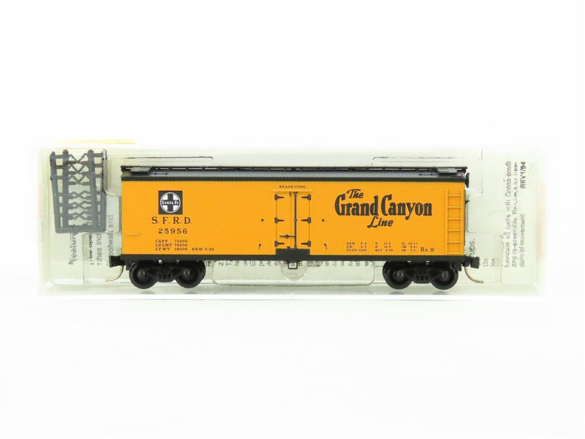 N Scale Micro-Trains MTL 47250 SFRD Santa Fe &quot;Grand Canyon Line&quot; Reefer #25956