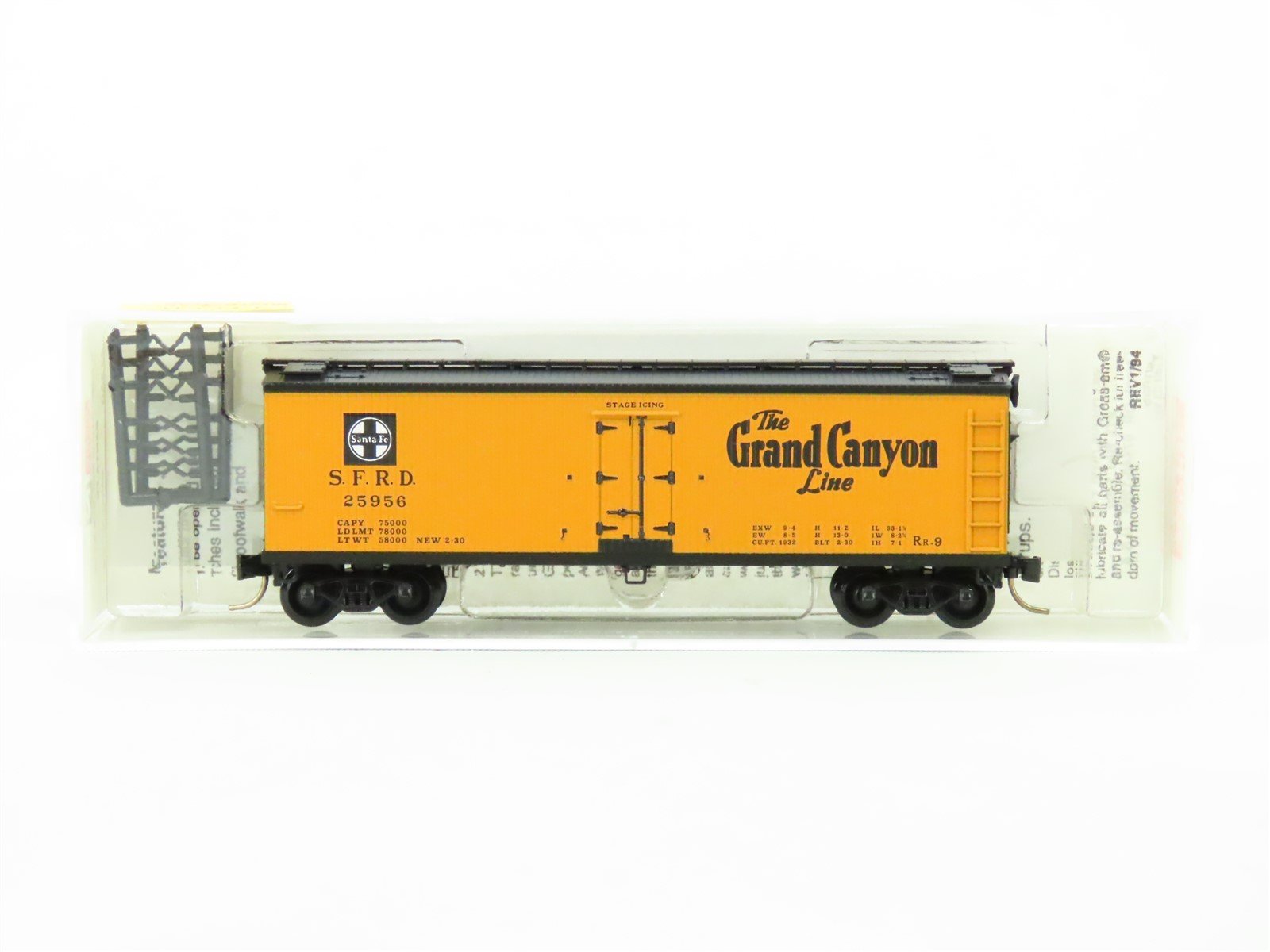 N Scale Micro-Trains MTL 47250 SFRD Santa Fe "Grand Canyon Line" Reefer #25956