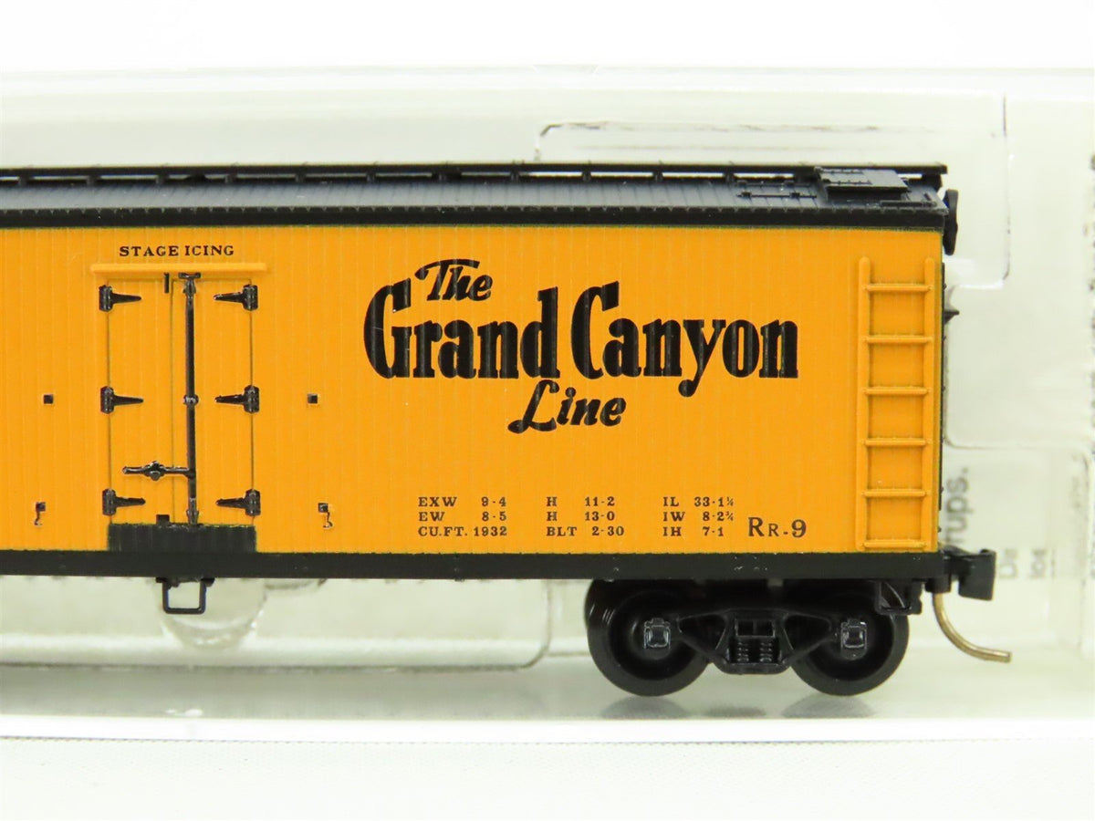 N Scale Micro-Trains MTL 47250 SFRD Santa Fe &quot;Grand Canyon Line&quot; Reefer #25956