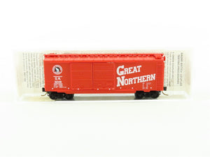 N Scale Micro-Trains MTL 23200 GN Great Northern 40' Double Door Box Car #3249