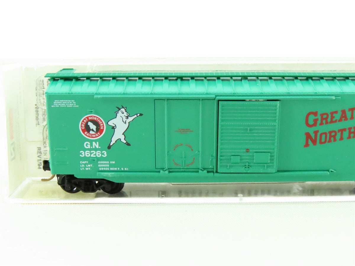 N Scale Micro-Trains MTL 33120 GN Great Northern 50&#39; Steel Box Car #36263