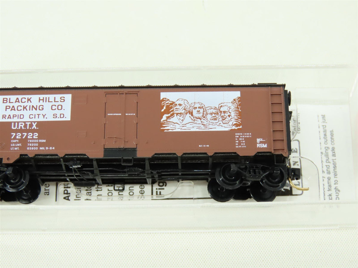 N Scale Micro-Trains MTL 59530 URTX Black Hills Packing Co. 40&#39; Reefer #72722