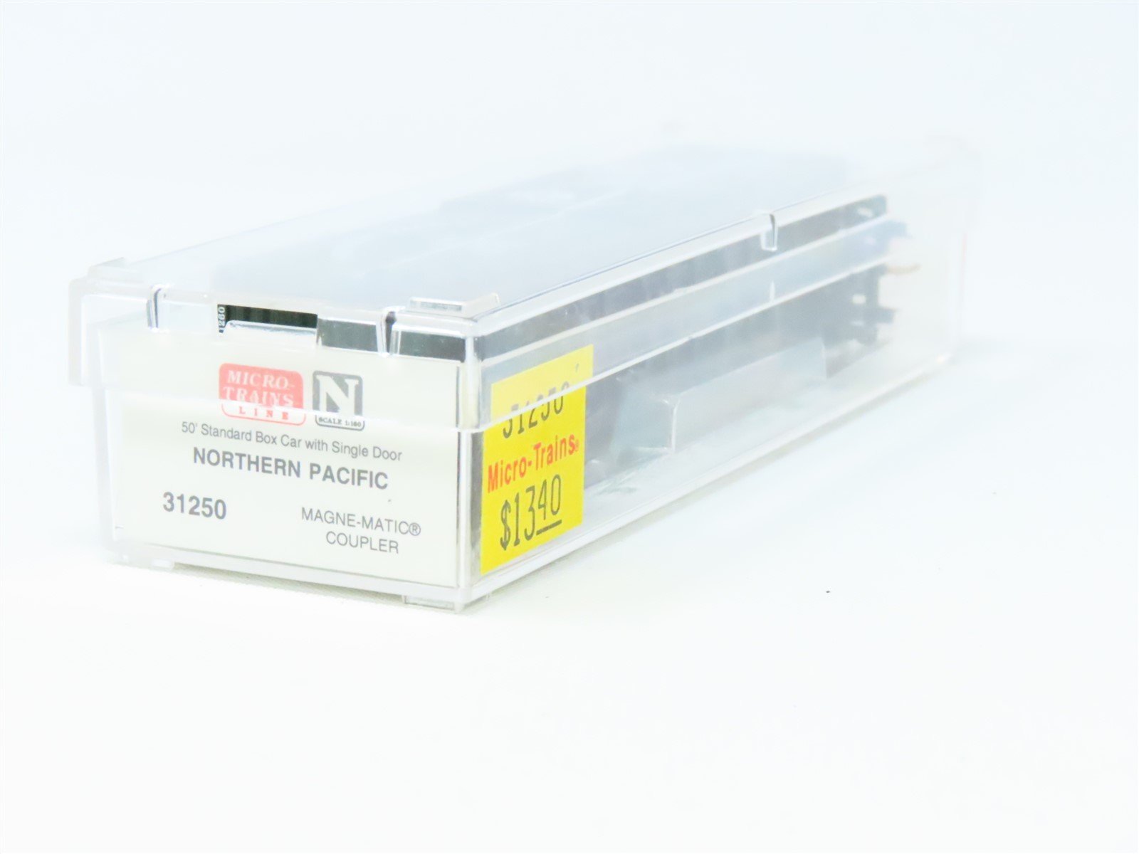 N Scale Micro-Trains MTL 31250 NP Northern Pacific 50' Single Door Box Car #1260