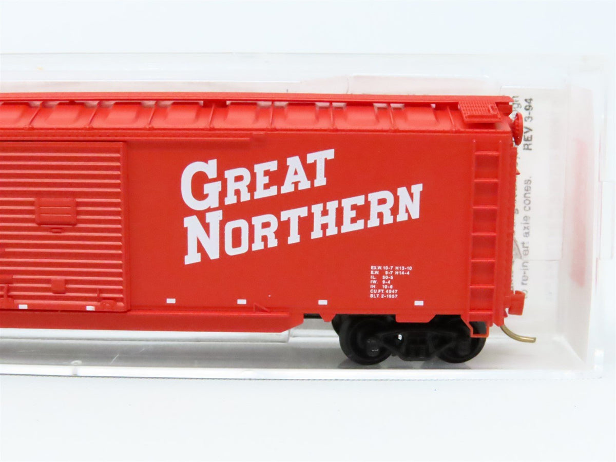 N Scale Micro-Trains MTL 78020 GN Great Northern 50&#39; Double Door Box Car #35449