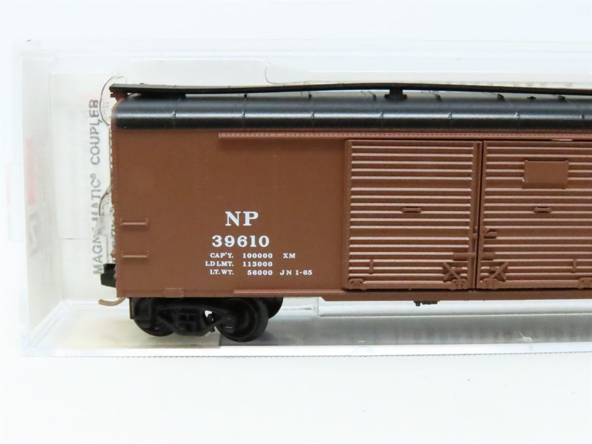 N Scale Micro-Trains MTL 79020 NP Northern Pacific 50&#39; Steel Box Car #39610