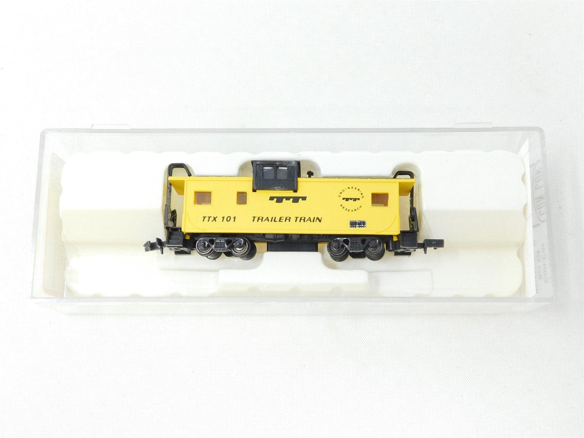 N Scale Con-Cor 0001-126110 TTX Trailer Train Extended Vision Caboose #101