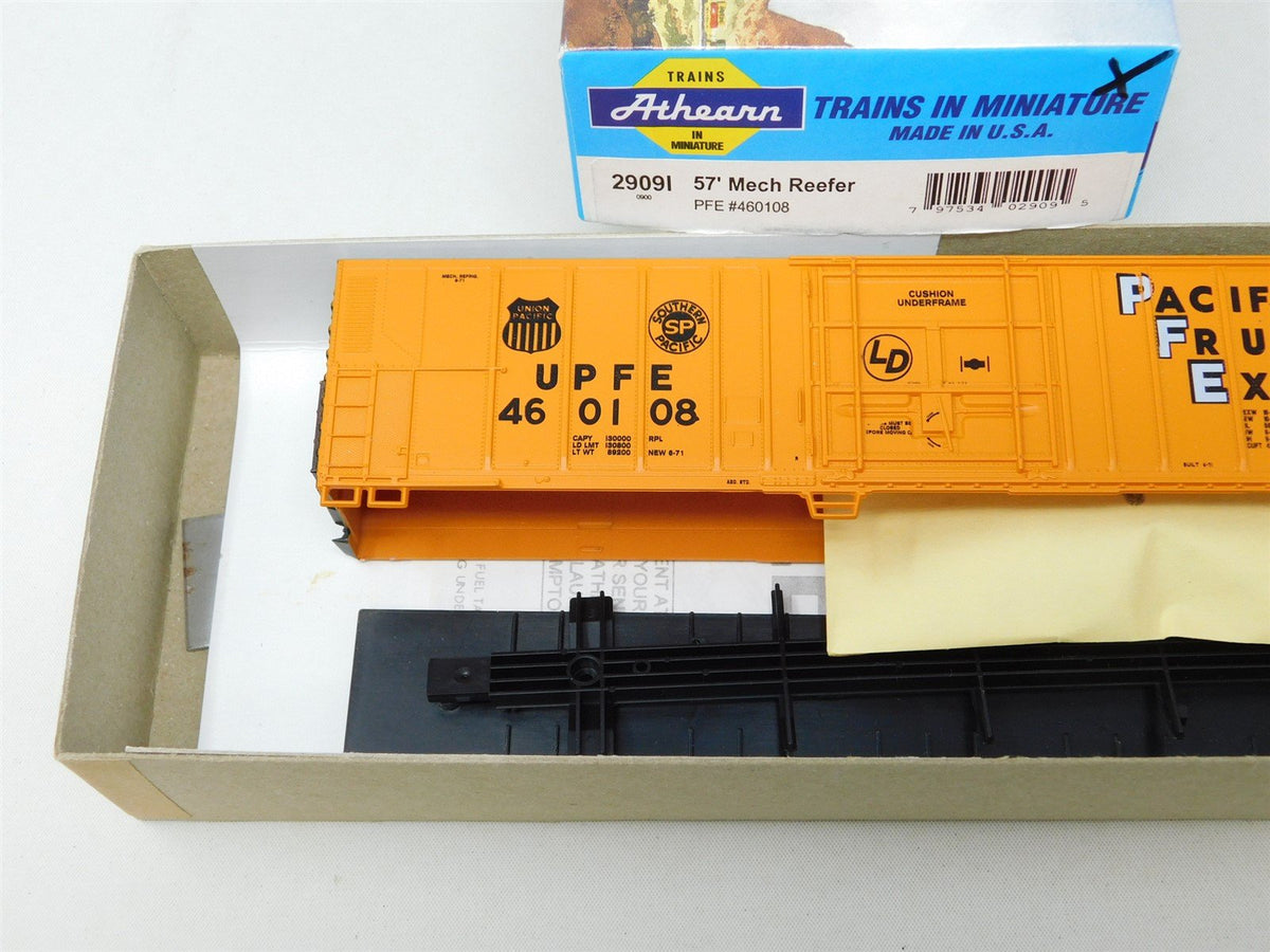 HO Scale Athearn Kit 2909I UPFE SP Pacific Fruit Express 57&#39; Reefer #460108