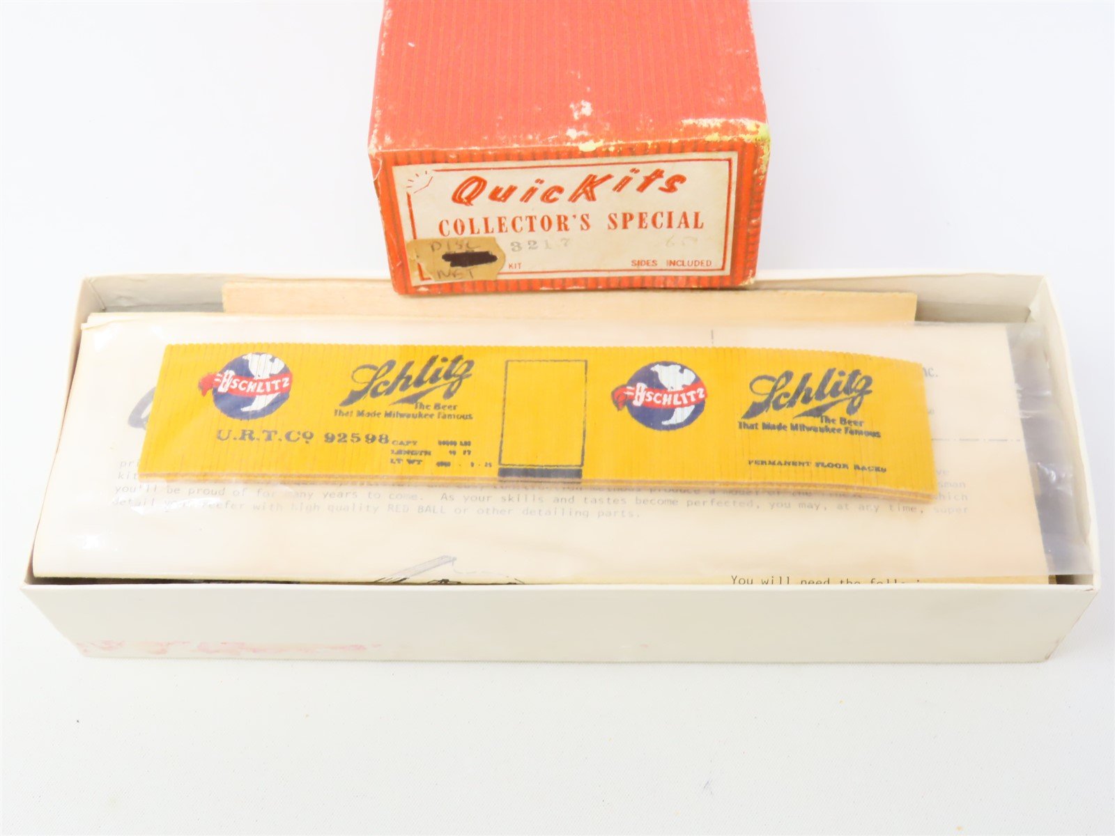 HO Red Ball Quickits Collector's Special Kit #3217 URTC Schlitz Reefer #92598