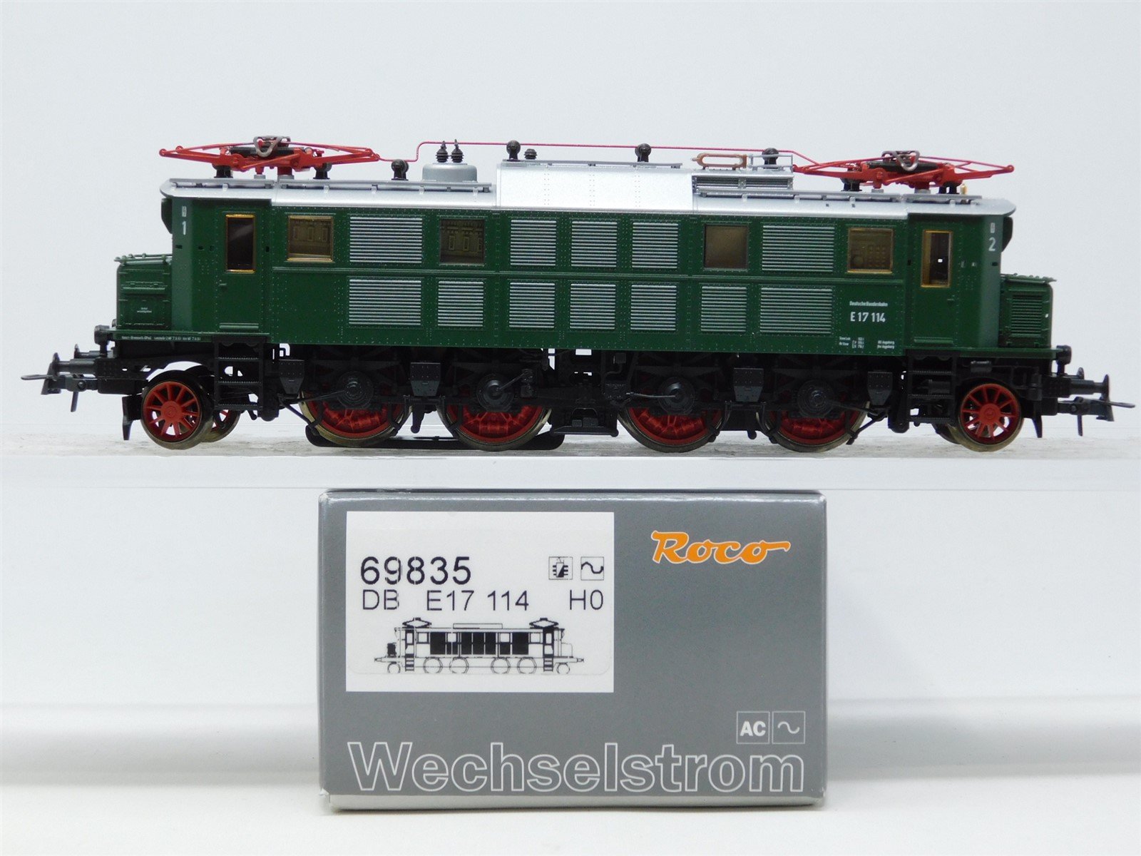 HO Scale 3-Rail Roco 69835 DB German Federal Class BR E17 Electric #114 w/DCC
