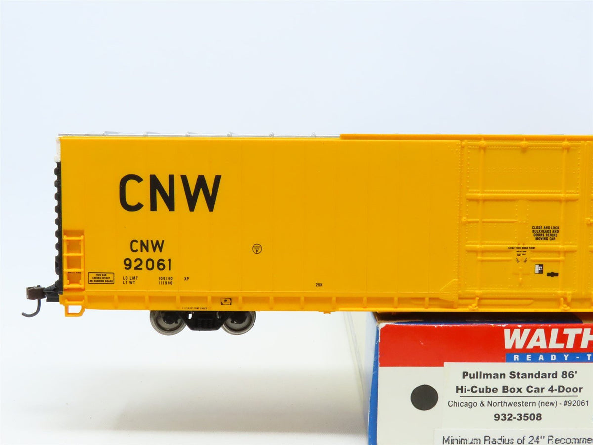 HO Scale Walthers 932-3508 CNW Chicago &amp; Northwestern 4-Door Box Car #92061