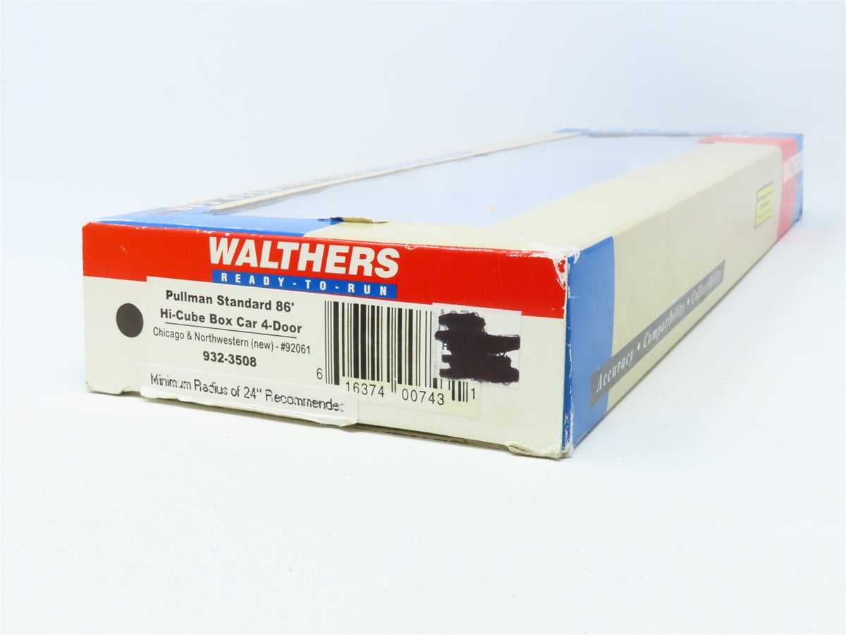 HO Scale Walthers 932-3508 CNW Chicago &amp; Northwestern 4-Door Box Car #92061