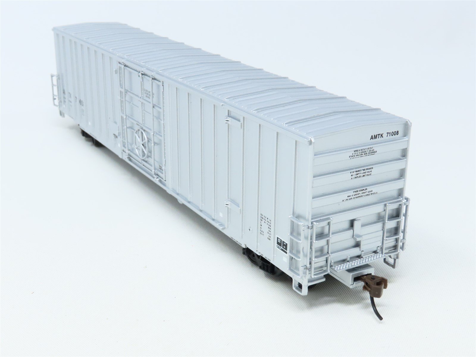 HO Scale Walthers 932-6042 AMTK Amtrak 60' Steel Express Box Car