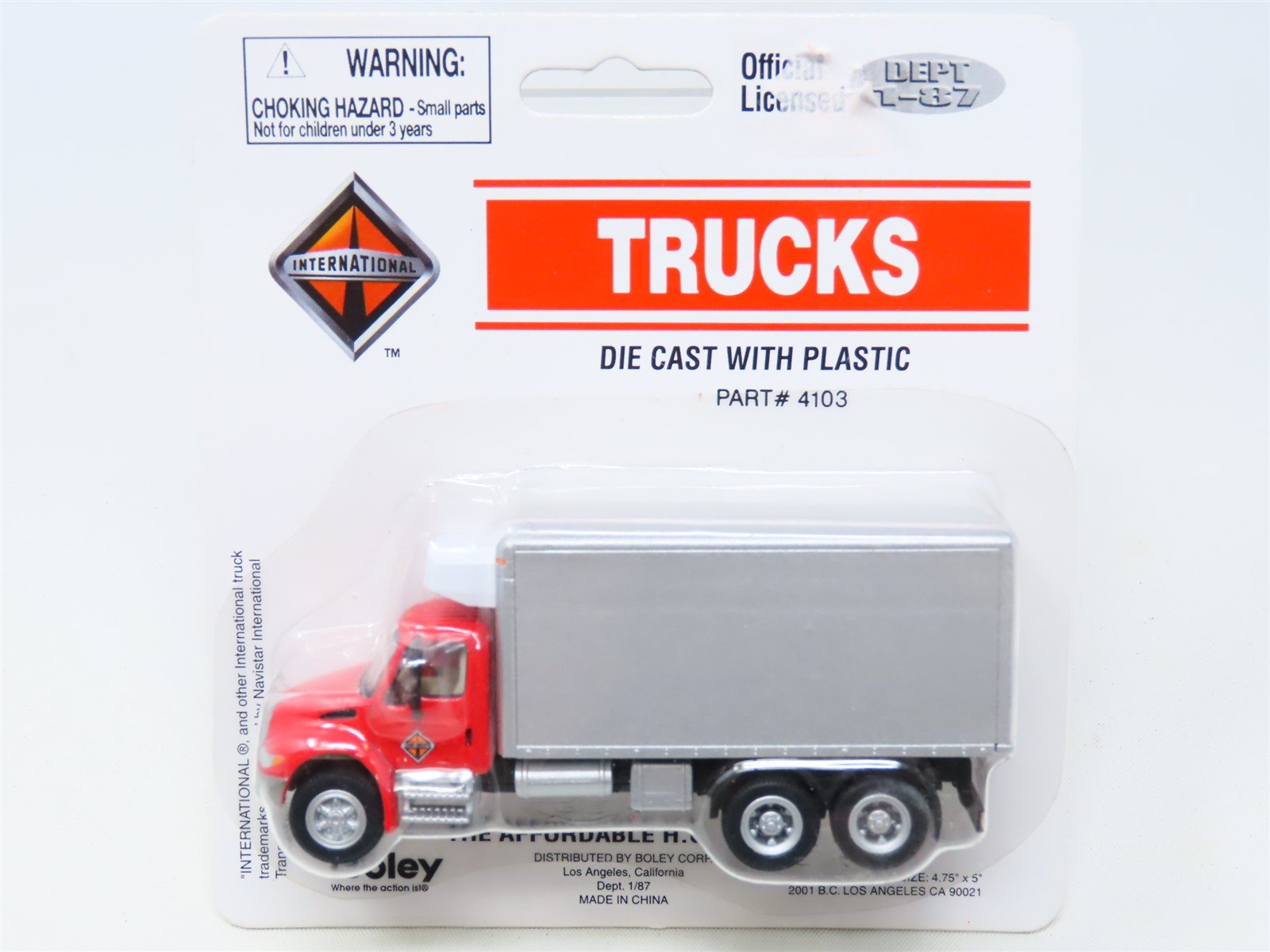 HO Boley Dept. 1-87 #4103 International Refrigerated Box Truck - Red/Silver