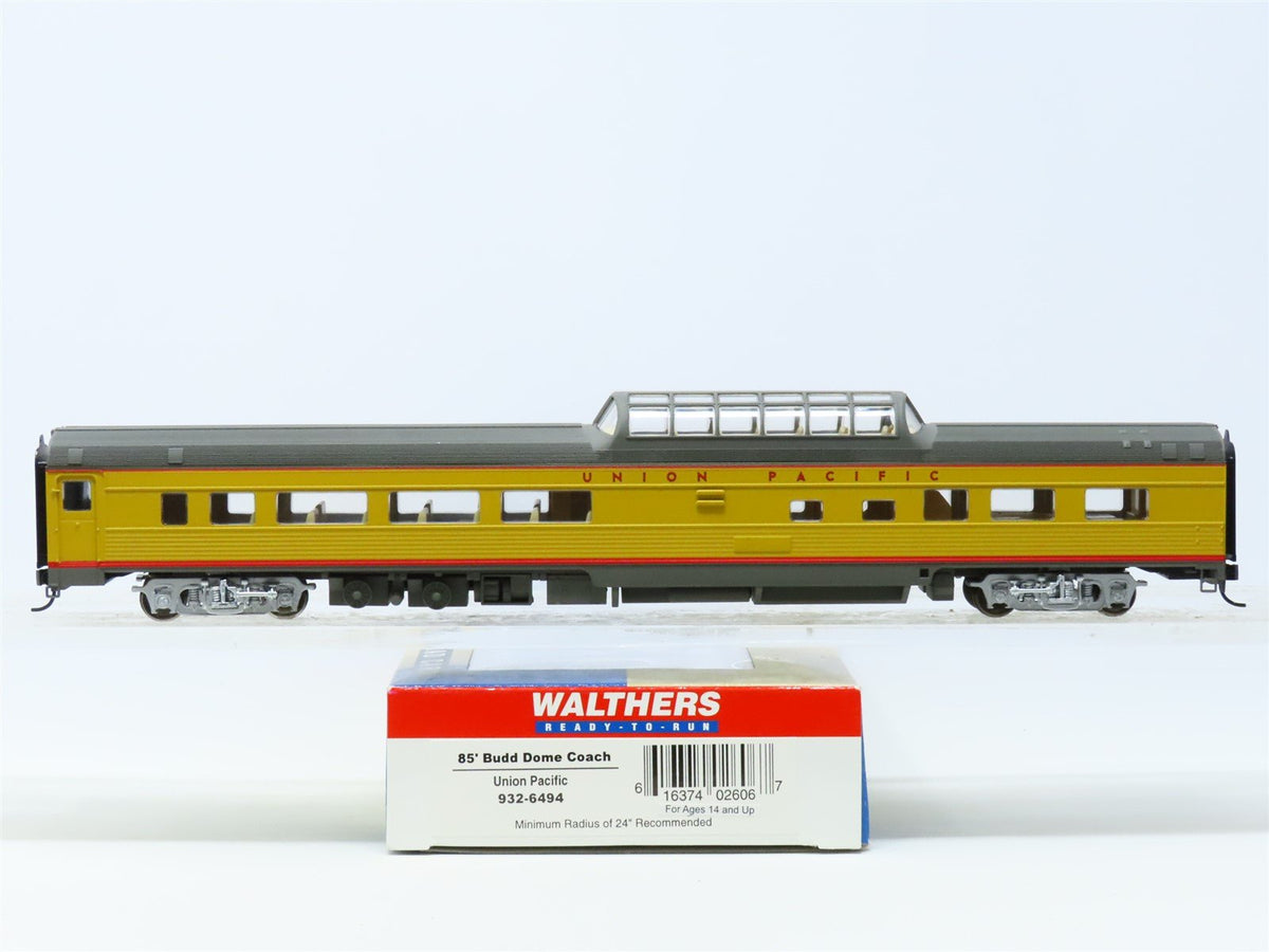 HO Scale Walthers 932-6494 UP Union Pacific 85&#39; Budd Dome Coach Passenger