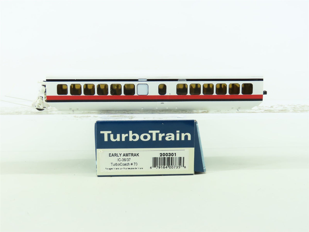 HO Rapido 200301 AMTK Amtrak TurboTrain Intermediate TurboCoach Add-On Car #70