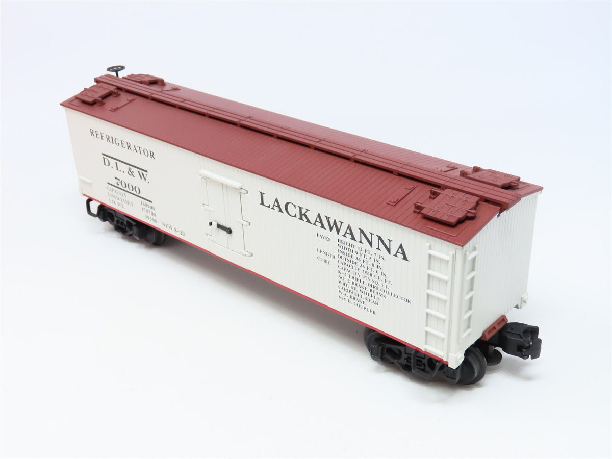O Gauge 3-Rail Lionel 6-51301 DL&amp;W Lackawanna Wooden Reefer #7000