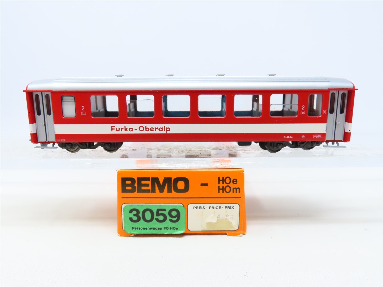 HOe Scale Bemo 3059 RhB Rhaetian Furka-Oberalp 2nd Class Coach Passenger #4264