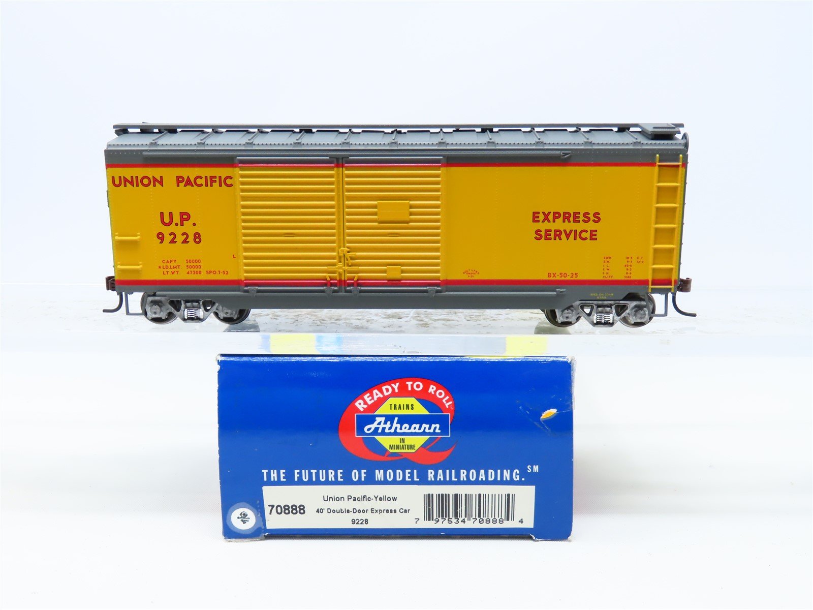 HO Scale Athearn 70888 UP Union Pacific 40' Double Door Express Car #9228