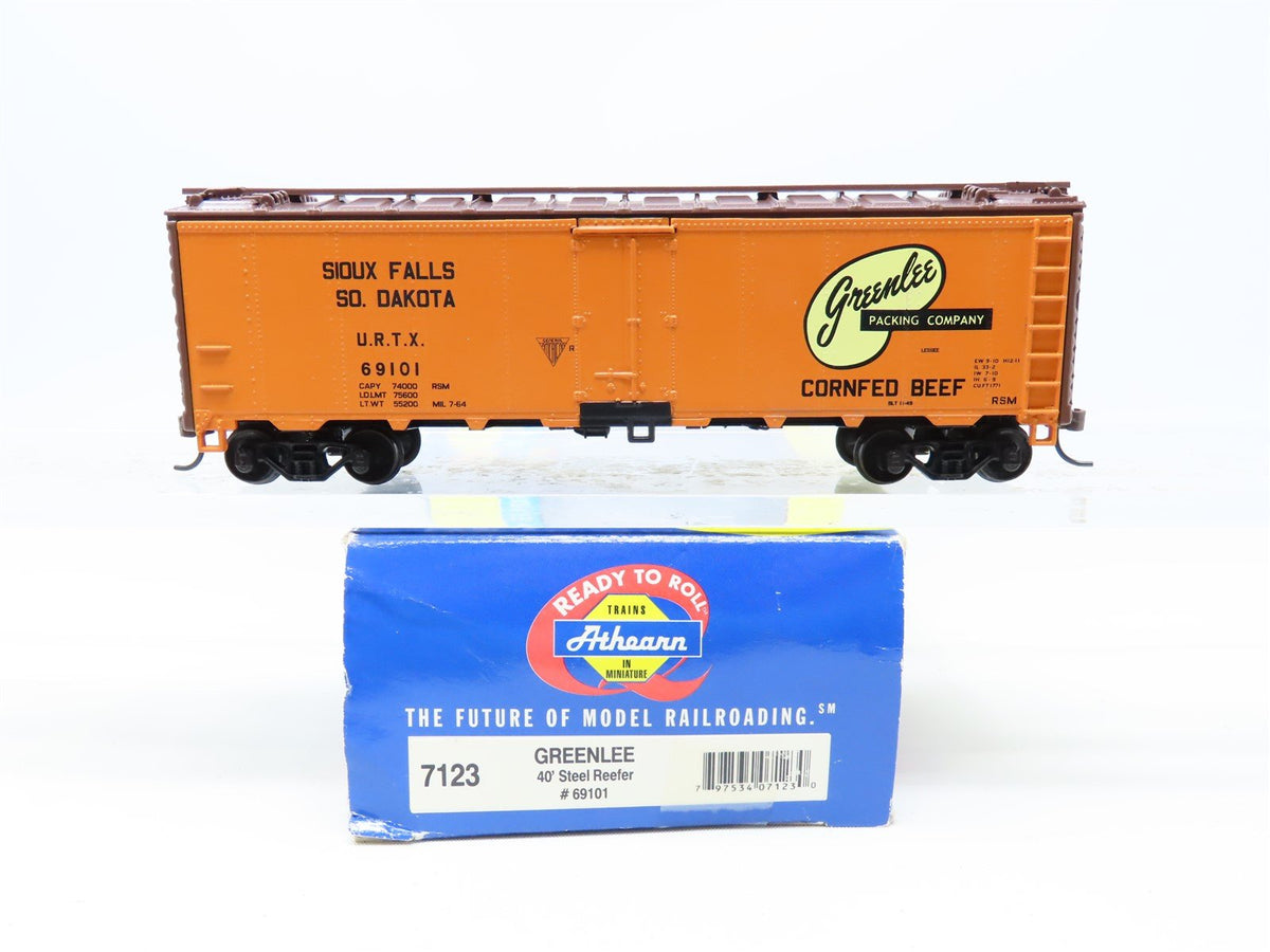 HO Scale Athearn 7123 URTX Greenlee Packing Company 40&#39; Steel Reefer #69101