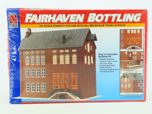 HO 1/87 Scale Life-Like Trains Building Kit #1355 Fairhaven Bottling - Sealed